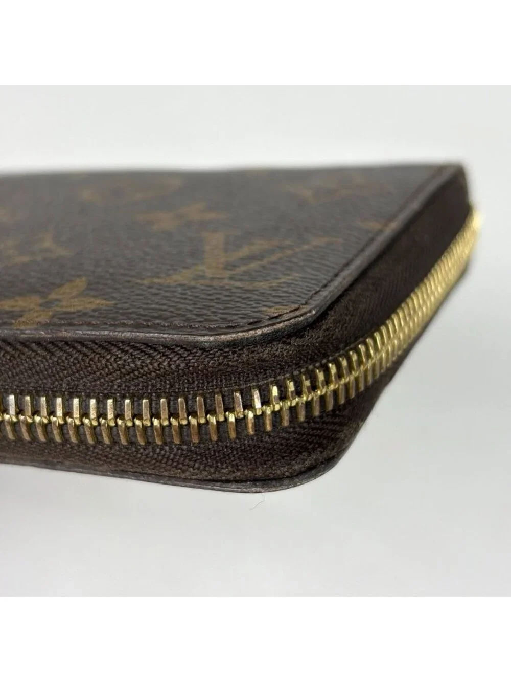 Louis Vuitton Zippy Wallet Monogram Brown